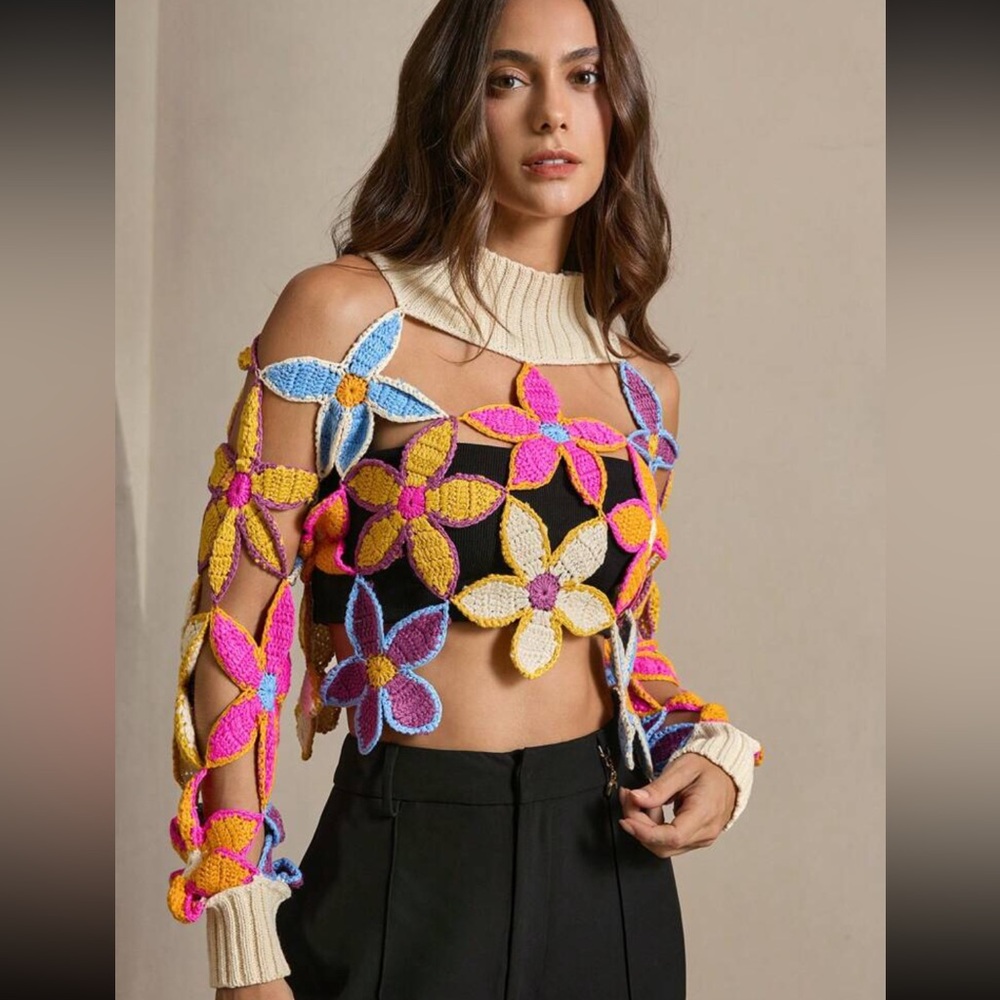 Floral crochet knit sweater mock turtleneck neck rainbow multicolor cropped NWT - Picture 3 of 6